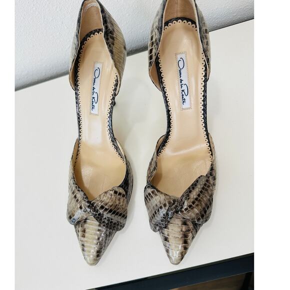 Oscar de la Renta Leather Snakeskin Front Bow Pointed Toe Heel 37 / 6.5 - Picture 5 of 14